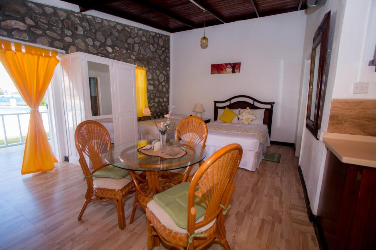 Kings Landing Hotel Cliftons Esterno foto