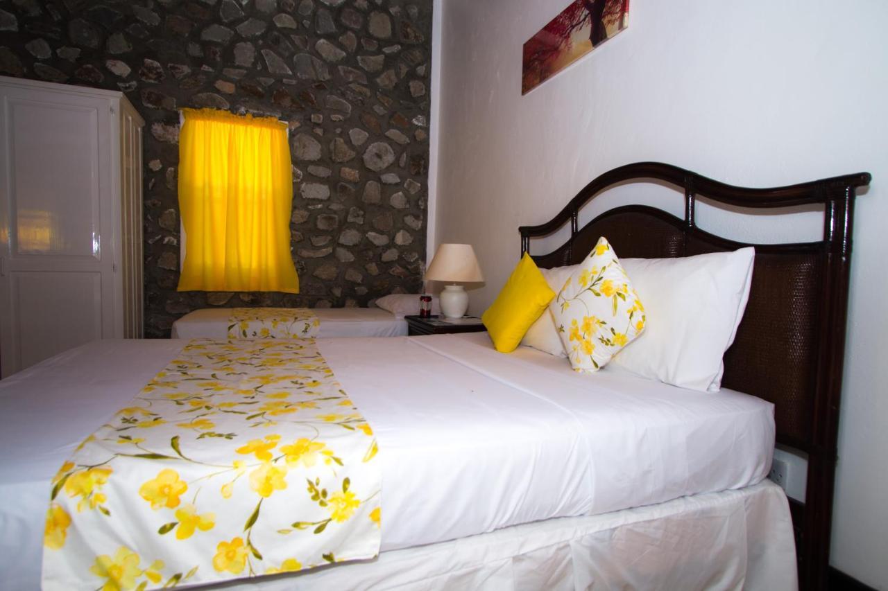 Kings Landing Hotel Cliftons Esterno foto