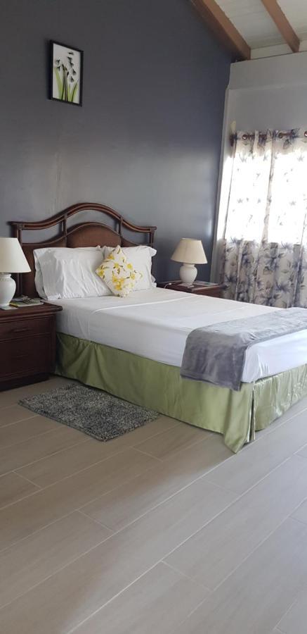 Kings Landing Hotel Cliftons Esterno foto
