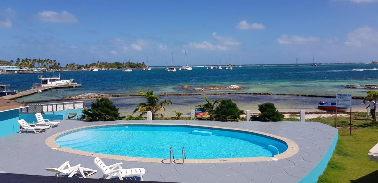 Kings Landing Hotel Cliftons Esterno foto