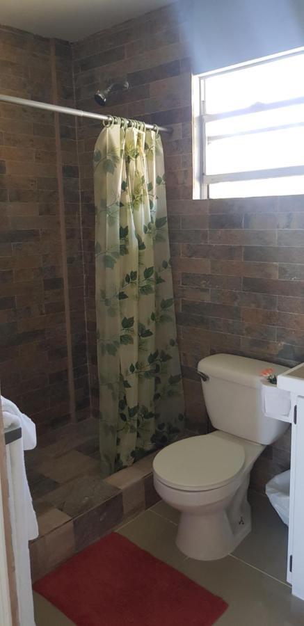 Kings Landing Hotel Cliftons Esterno foto