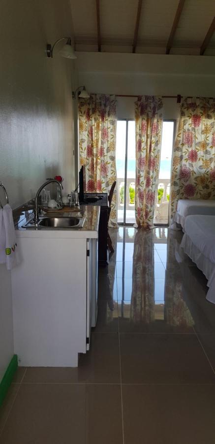 Kings Landing Hotel Cliftons Esterno foto